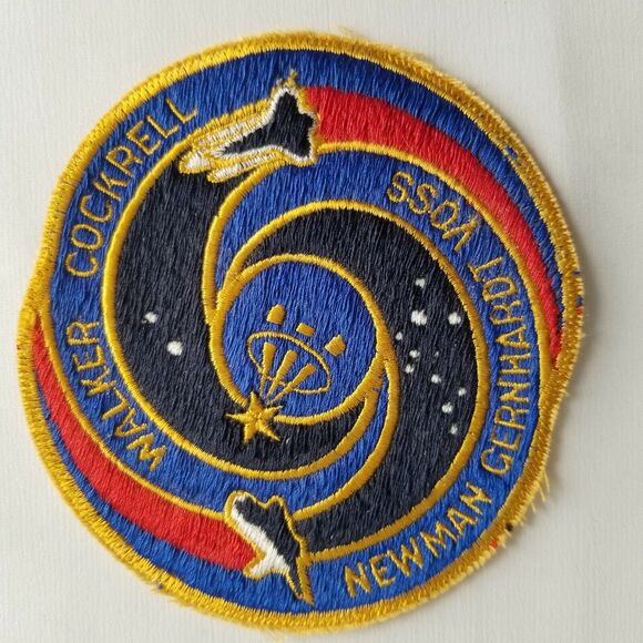 NASA Space Shuttle Patch Walker Cockrell Newman Gerhardt Voss‎ STS-69 Endeavour - Picture 1 of 4